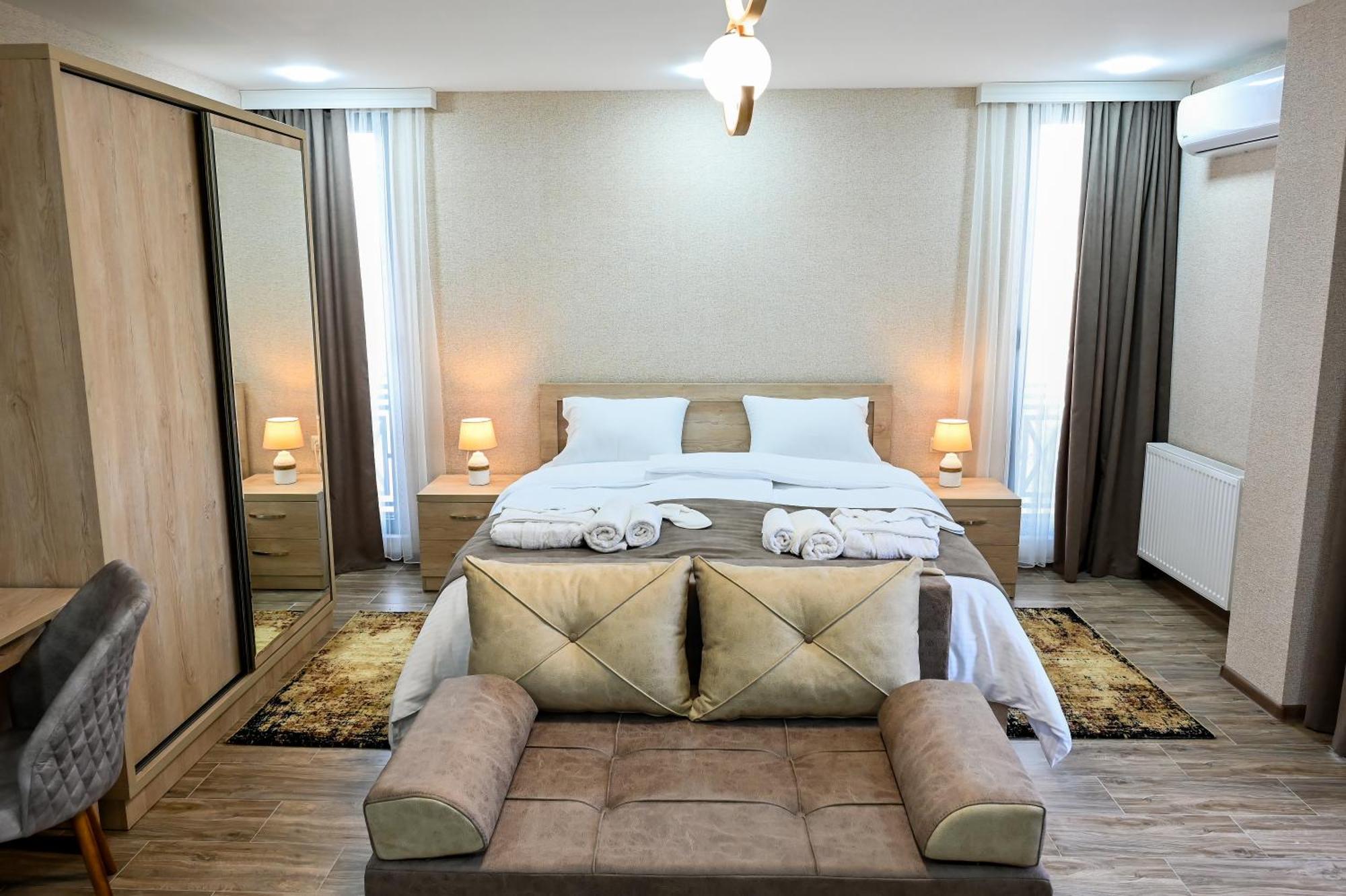 Hotel K124 库塔伊西 外观 照片